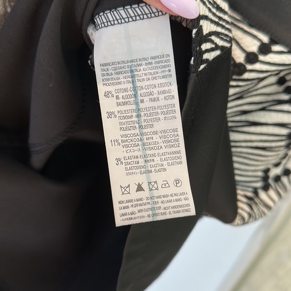 NWT. Designer black and white satin dress with matching blazer. - Picture 7 of 7